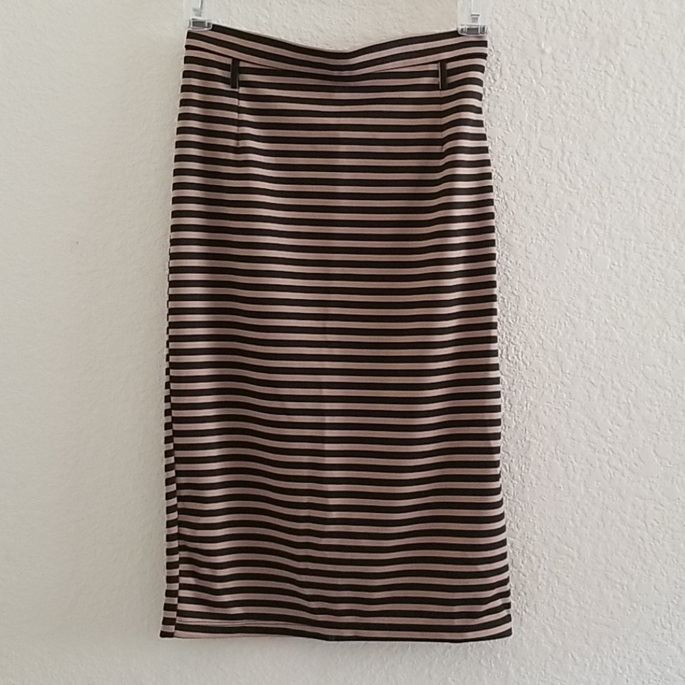 black & taupe/nude striped pencil skirt